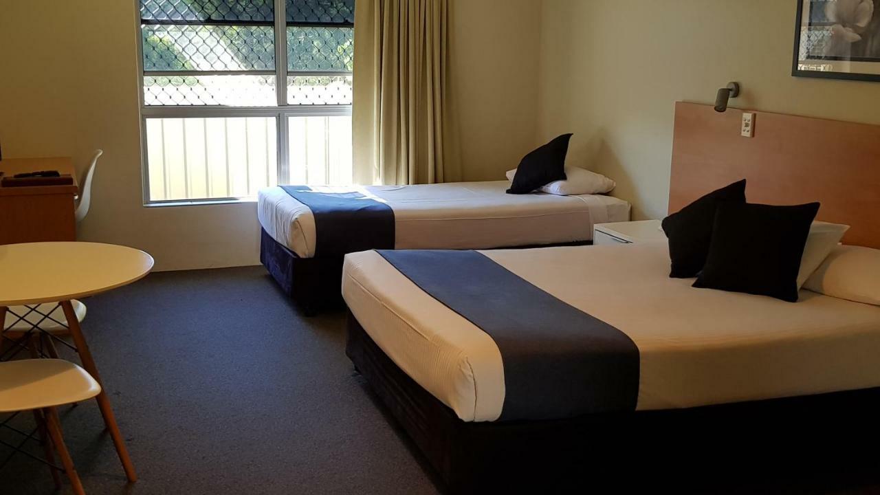 Heights Motel